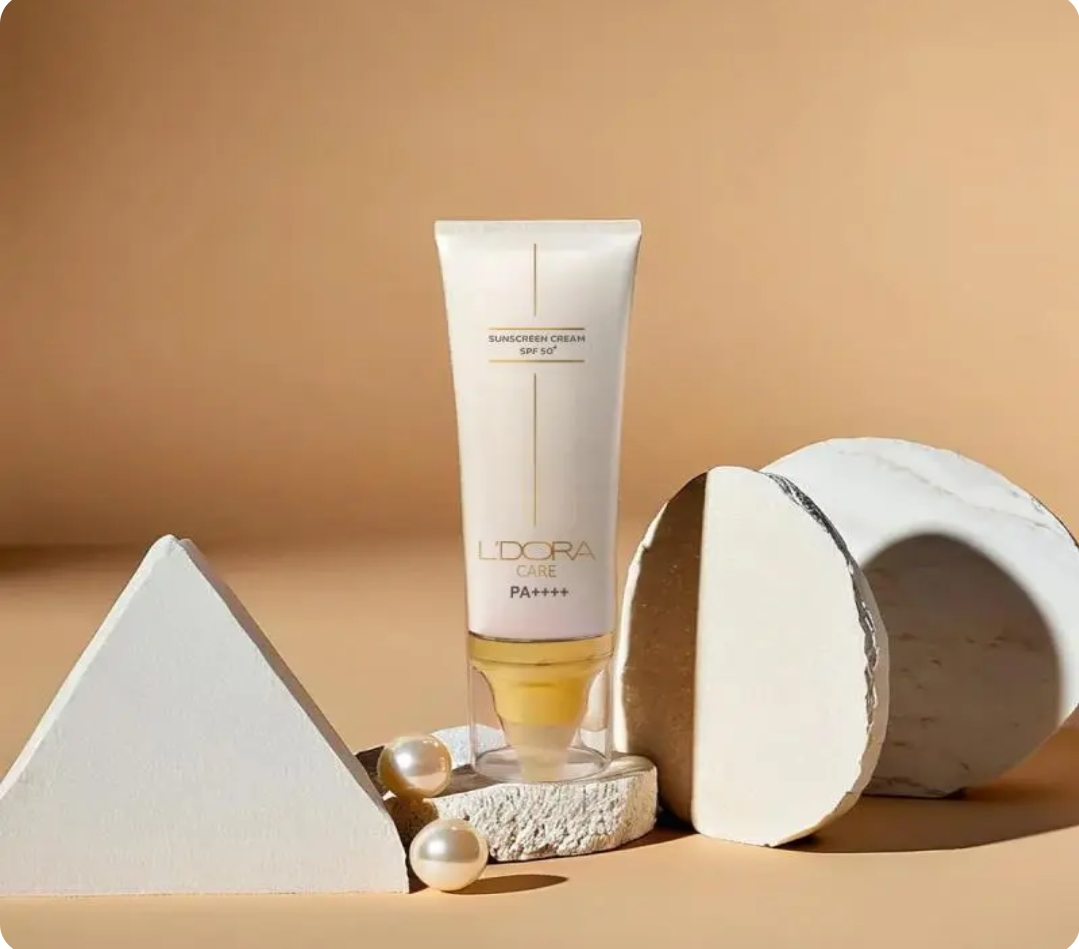 كريم واقي الشمس +SPF50 شفاف مناسب انواع البشرة لیدورا كر — صورة 4 من 6
