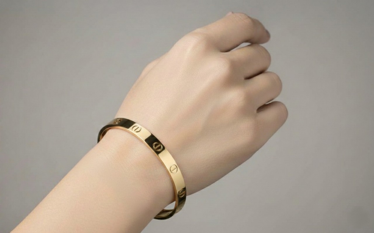 سوار كارتير ذهبي