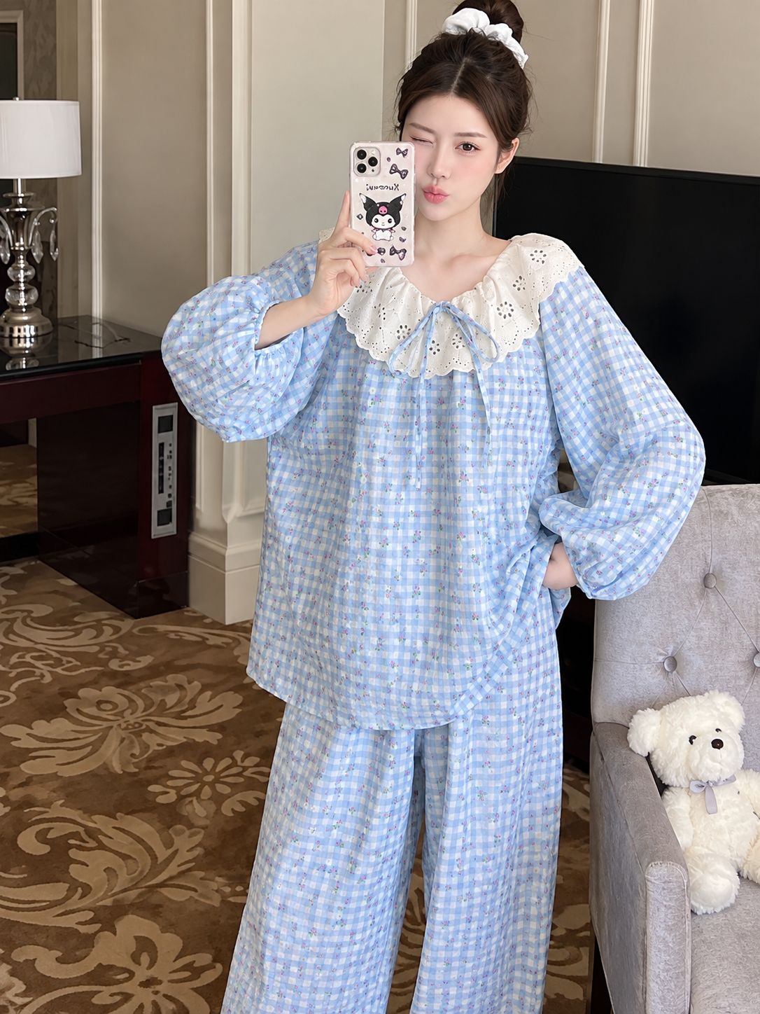بجامة نسائية — صورة 2 من 2