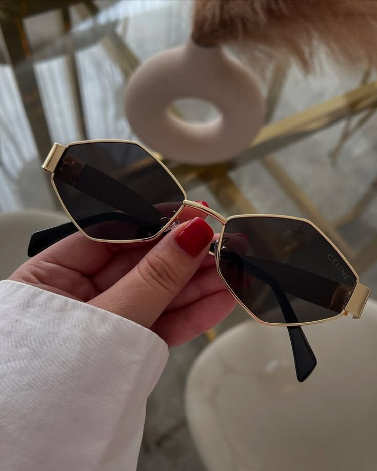 اكسسوارات — صورة 3 من 3