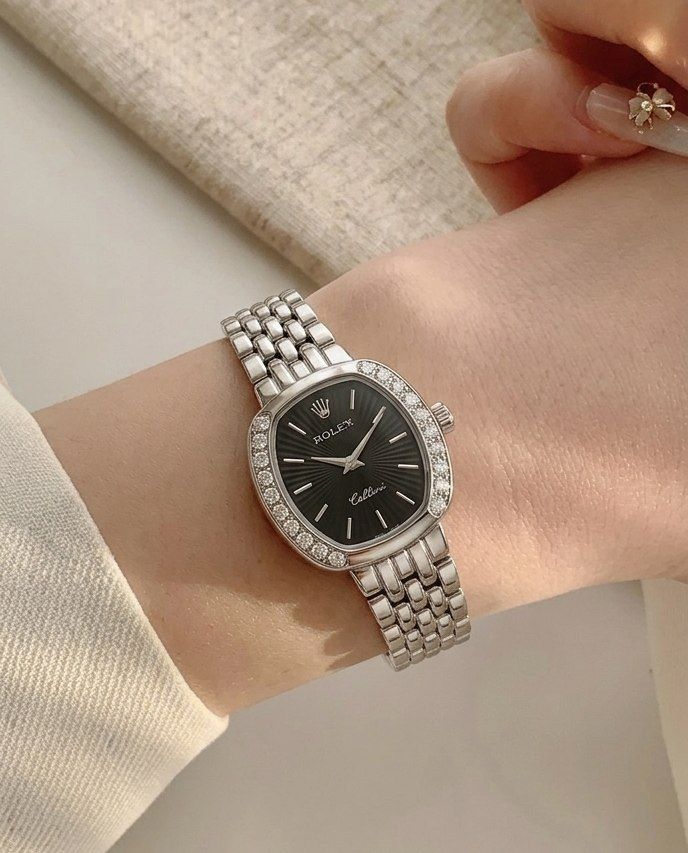 اكسسوارات — صورة 3 من 3