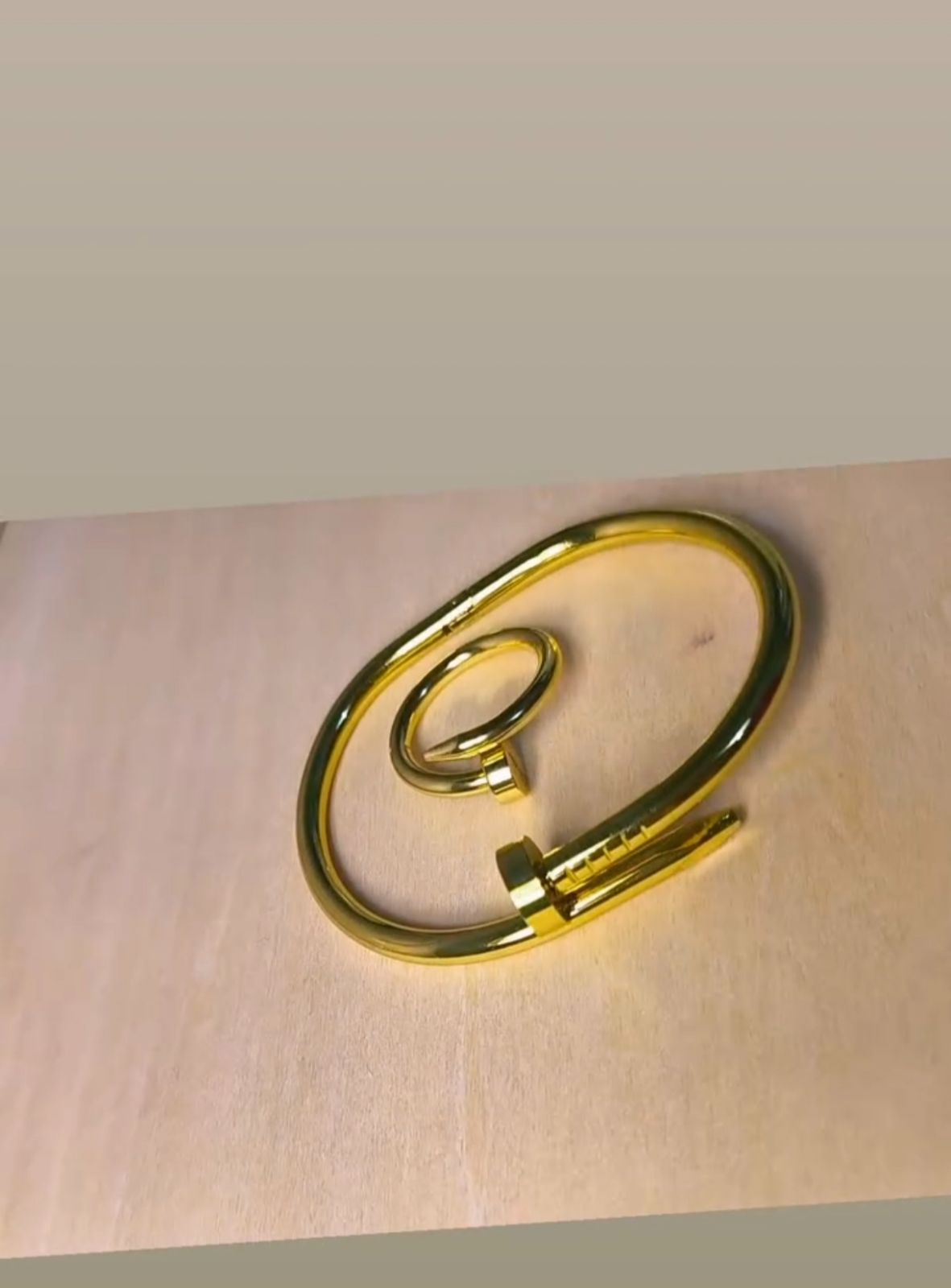 اكسسوارات سوار وخاتم