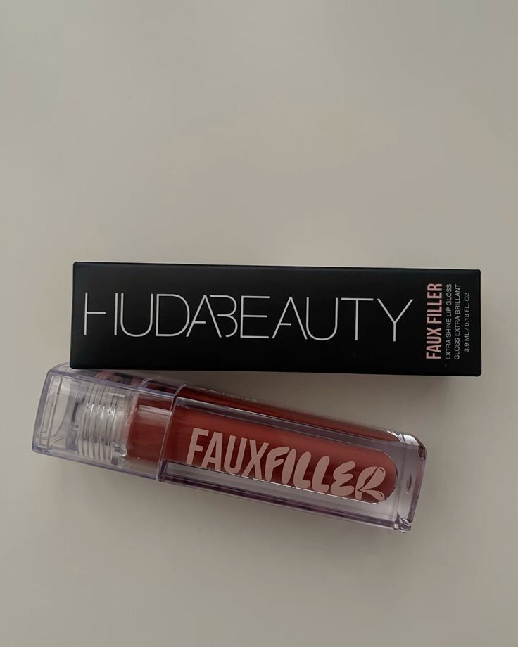 گلوس HUDA BEAUTY — صورة 2 من 3
