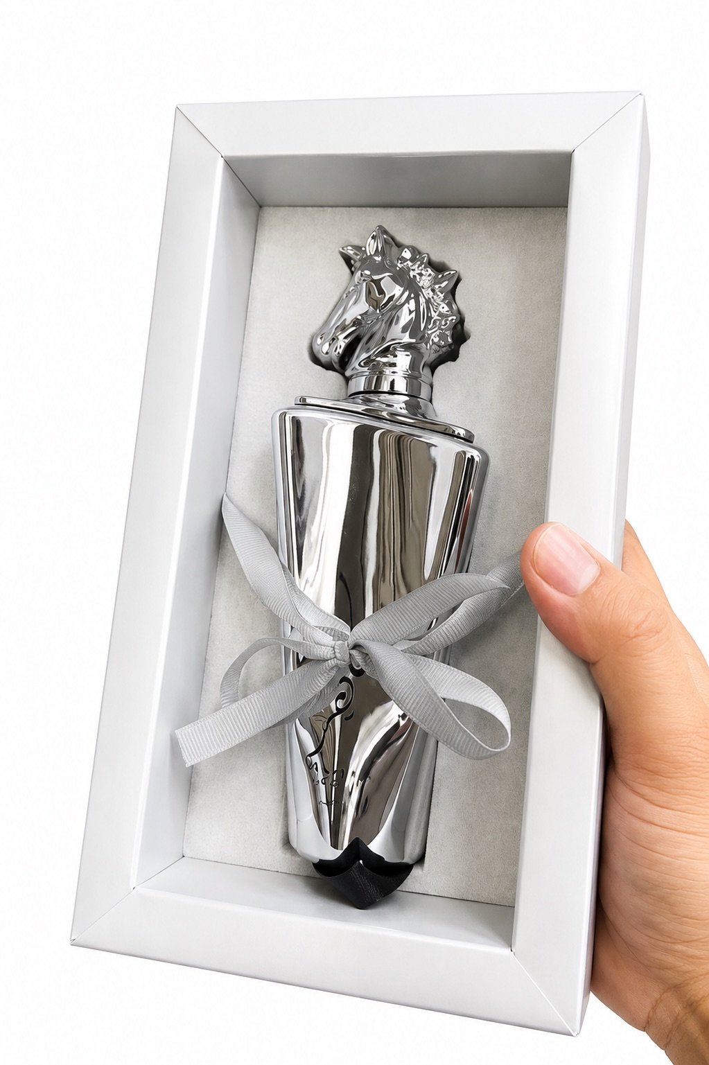 ماهر سيلفر – Lattafa Maahir Legacy Silver — صورة 2 من 3