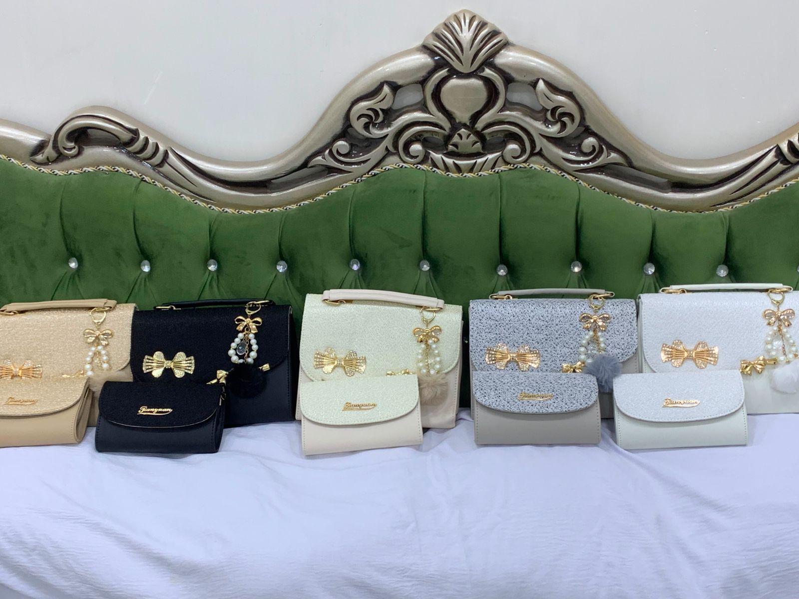 حقيبة نسائية  مع جزدان — صورة 4 من 4