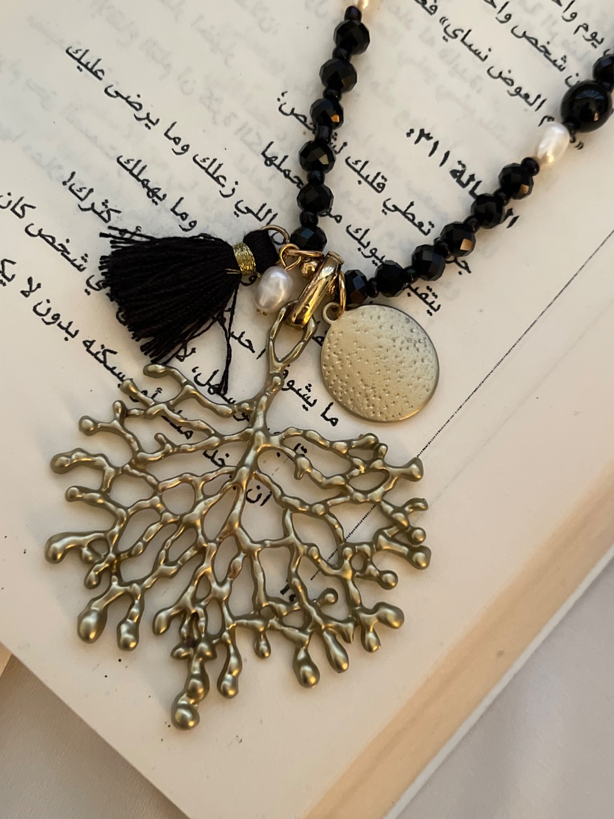اكسسوارات — صورة 2 من 3