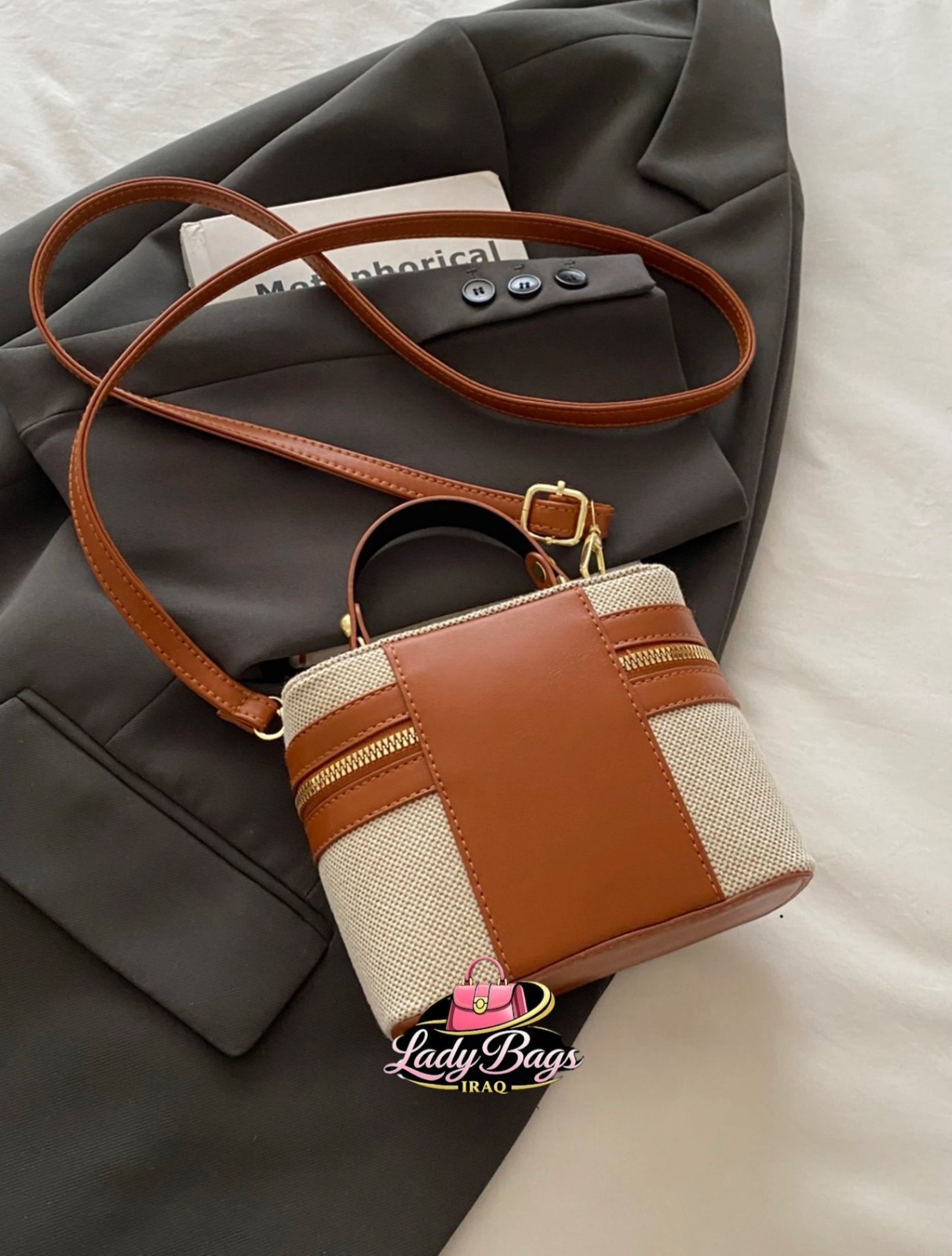 👜✨ مو بس جنطة… لمسة أناقة تكمل إطلالتج  موديلات جديدة بألوان وتصاميم مميزة 🌷 جودة حلوة 💖 — صورة 4 من 4