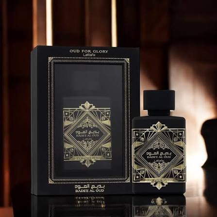 Bade'e Al Oud Black Exposed – بديع العود الأسود — صورة 2 من 5