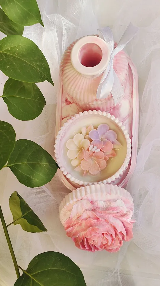 شموع معطرة بكج